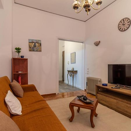Studio Melange In Loutraki Dt Exterior foto
